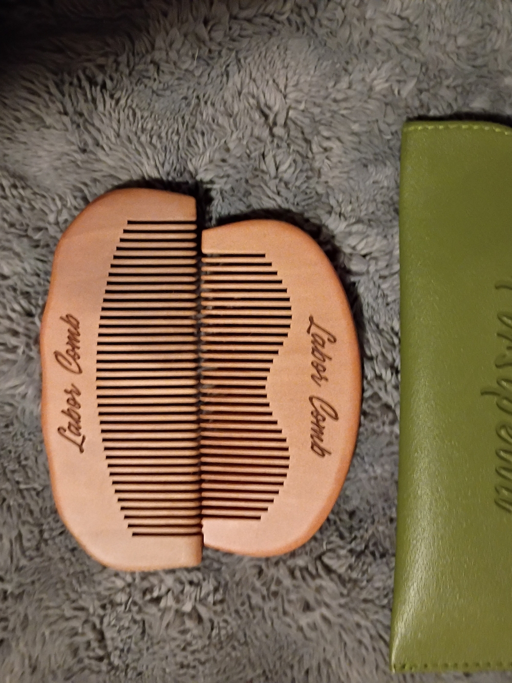 Labor Combs- Brown
